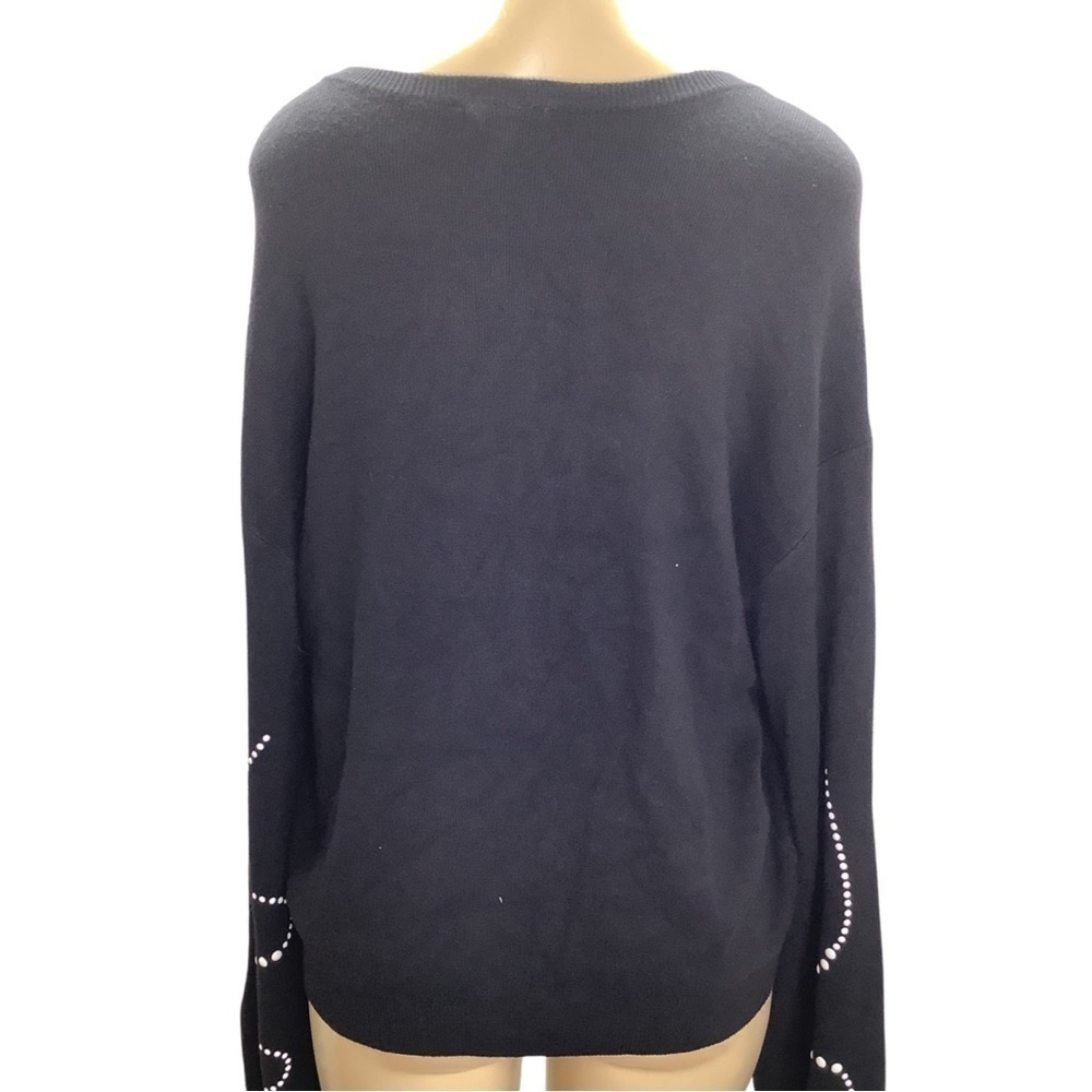 Guess Size Medium Black Oversized Sweater With White Dots Design. New With Tags - Picture 4 of 8